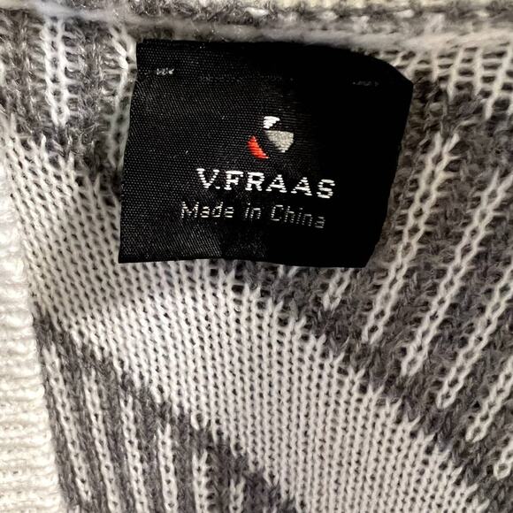 V.Fraas Stripe Open Front Sweater Scarf Wrap Grey White One Size Knit Cozy - Picture 4 of 9